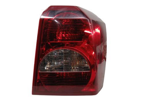 right-taillight-dodge-caliber-2006-32446905 main image