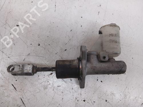 Clutch slave cylinder FORD MAVERICK (UDS, UNS) 2.7 TD | BP29834627M113