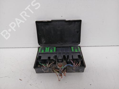 Used Fuse box CITROËN C5 II Break (RE_) 2.2 HDi (RE4HXE) (133 hp) 28671017