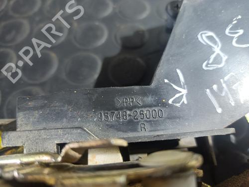 Høyre foran lås HYUNDAI ACCENT II (LC) 1.3 | BP20823224C97 