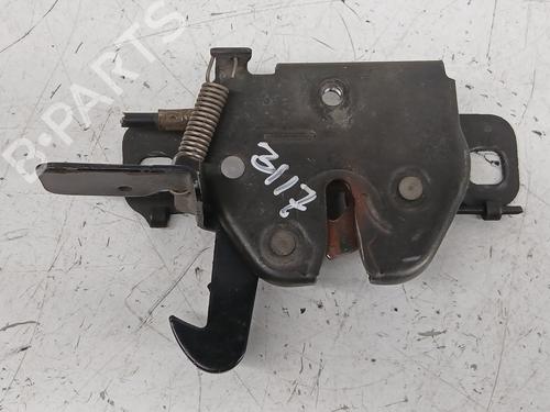 Used Hood lock NISSAN PATROL III/2 Station Wagon (W260) [1988-1998]  29879178