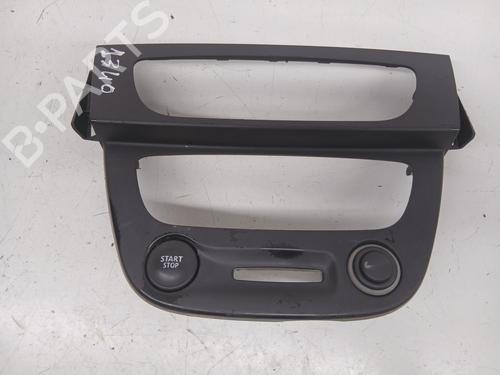 other-renault-megane-iii-hatchback-bz01_-b3_-2008-32986973 main image