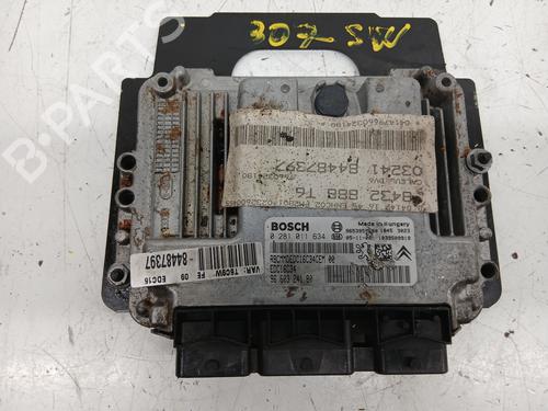 Used Engine control unit (ECU) PEUGEOT 307 Break (3E) [2002-2009]  28800906