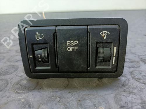 Interruttore luci AUDI A4 B6 Avant (8E5) 2.5 TDI (155 hp) 32036631