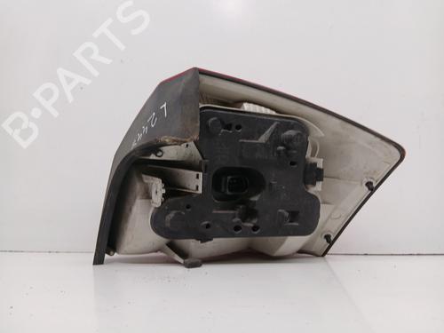 Farolim esquerdo AUDI A4 B6 (8E2) 2.0 | BP31149787C34 