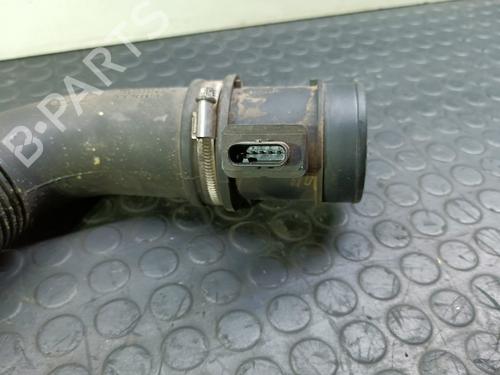 Used Mass air flow sensor OPEL ZAFIRA / ZAFIRA FAMILY B (A05) [2005-2019]  32036755