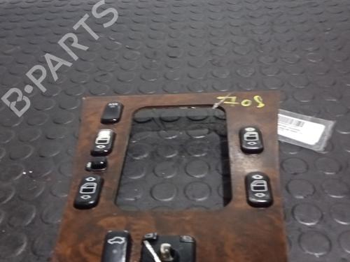 Used Right front window switch MERCEDES-BENZ E-CLASS (W210) E 290 Turbo-D (210.017) (129 hp) 20835354