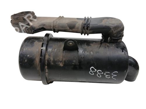 Boîtier de filtre à air MITSUBISHI GALLOPER (JK-01) 2.5 TD intercooler (99 hp) 31873787