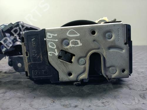 Used Front right lock OPEL ZAFIRA / ZAFIRA FAMILY B (A05) [2005-2019]  20833393