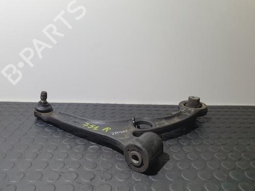 Højre fortil bærearm FIAT STILO (192_) 1.6 16V (192_XB1A) (103 hp) 32127064