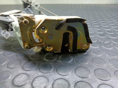 Rear left lock MITSUBISHI PAJERO III (V7_W, V6_W) 3.2 Di-D (V68W) | BP20832932C100 