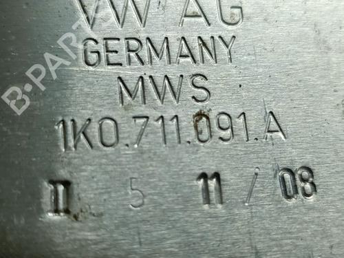 Gear lever SEAT LEON (1P1) 2.0 TFSI | BP20840700M90 