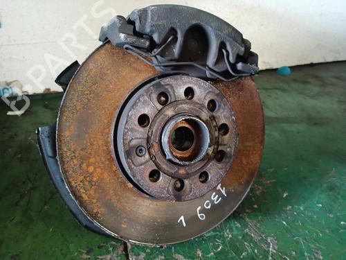 Used Left front steering knuckle SEAT LEON (1P1) 1.4 TSI (125 hp) 20843854
