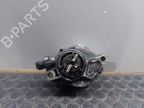 Used Vacuum pump CITROËN C4 I (LC_) [2004-2014]  31631169