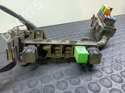 Fuse box NISSAN MICRA II (K11) 1.0 i 16V | BP22959468E1 