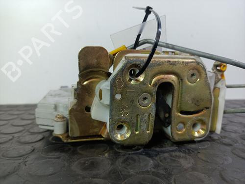Used Front left lock NISSAN PRIMERA (P11) 2.0 TD (90 hp) 20822810