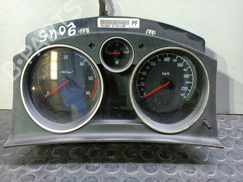Used Instrument cluster OPEL ZAFIRA / ZAFIRA FAMILY B (A05) 1.9 CDTI (M75) (120 hp) 20838539