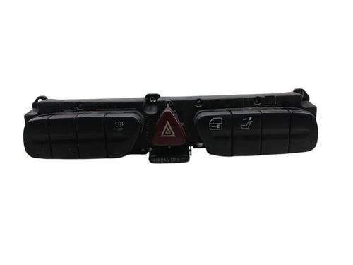Used Warning switch Warning switch MERCEDES-BENZ C-CLASS (W203) C 200 CDI (203.004) (116 hp) 40624791 40624791