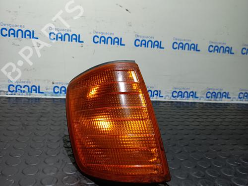 Used Right front indicator MERCEDES-BENZ 124 Saloon (W124) 300 D (124.130) (109 hp) 20820610