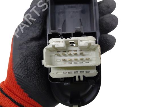 Left front window switch RENAULT CLIO III (BR0/1, CR0/1) 1.5 dCi (BR17, CR17) | BP31975338I27 