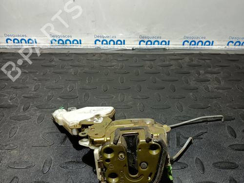 Used Front right lock NISSAN PRIMERA Hatchback (P10) 2.0 D (75 hp) 20819687