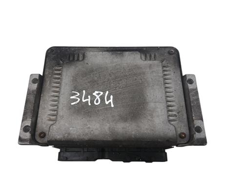 Used Engine control unit (ECU) Engine control unit (ECU) FIAT STILO (192_) [2001-2010] 33620847 33620847