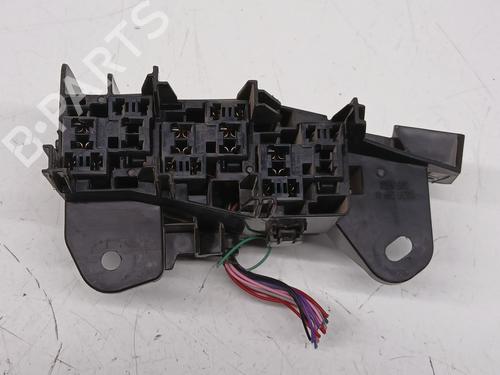 Fuse box TOYOTA HILUX VIII Pickup (_N1_)  | BP29728220E1 