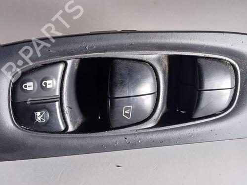Left front window switch NISSAN QASHQAI II (J11, J11_) | BP32453518I27