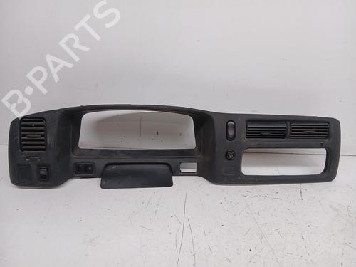 Andre MITSUBISHI PAJERO SPORT I (K7_, K9_) [1996-2026]  31621521