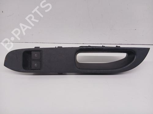 Used Left front window switch Left front window switch FORD FOCUS I (DAW, DBW) 1.6 16V (100 hp) 33272310 33272310