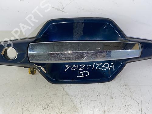 Used Front right exterior door handle HYUNDAI SANTA FÉ I (SM) 2.4 16V (146 hp) 20820801