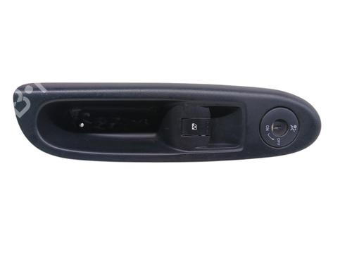 Used Right front window switch Right front window switch RENAULT CLIO II (BB_, CB_) [1998-2016] 33272326 33272326