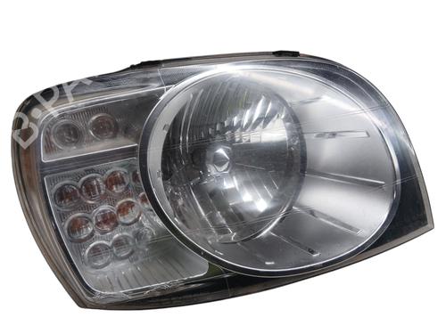 Used Right headlight MAHINDRA GOA Pickup [2010-2026]  32328852