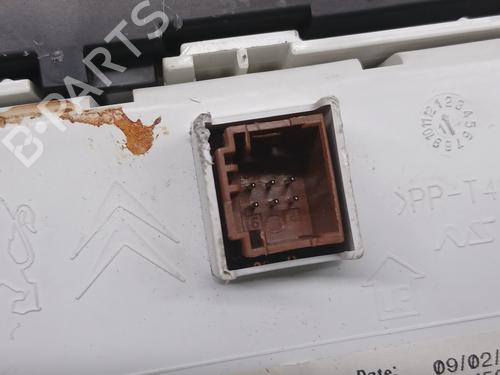 Instrument cluster PEUGEOT 508 II (FB_, FH_, F3_) 2.0 BlueHDI 180 (FHEHZR, FHEHZN) | BP29427350C47 