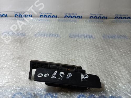 Used Front right exterior door handle PEUGEOT 306 (7B, N3, N5) 1.9 SRDT (90 hp) 20816485