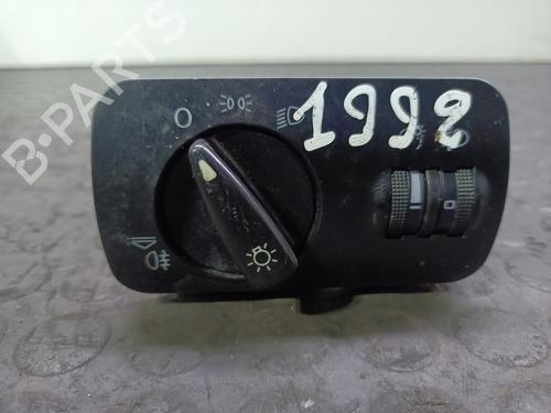 Used Headlight switch SEAT CORDOBA (6K1, 6K2) 1.4 i (60 hp) 31696892
