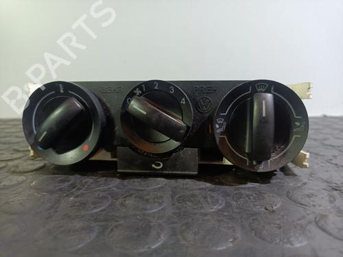 Used Climate control VW POLO (9N_, 9A_) 1.9 SDI (64 hp) 20824271