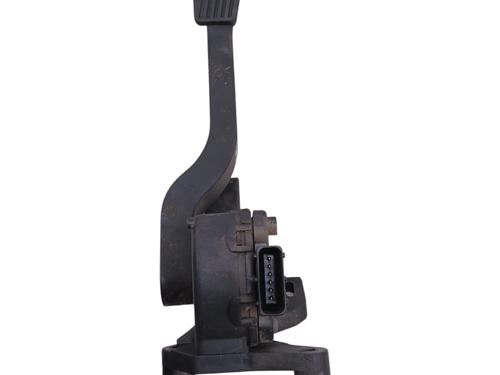 Used Pedal OPEL CORSA C (X01) 1.2 (F08, F68) (75 hp) 32014614