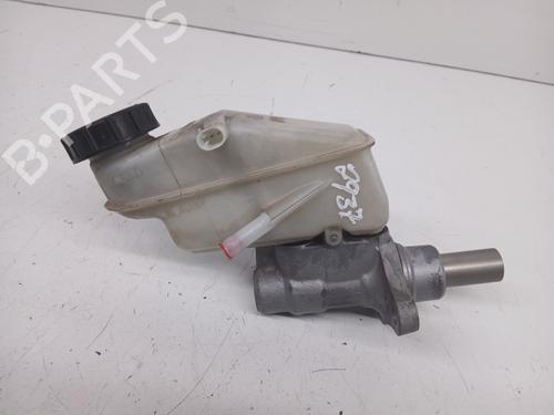 Brake master cylinder TOYOTA YARIS (_P9_) | BP29533795M77