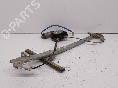 Used Front right window mechanism Front right window mechanism SUZUKI VITARA (ET, TA, TD) 1.6 All-wheel Drive (TA, TA01, SE416) (80 hp) 33020630 33020630