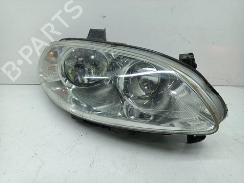 Used Right headlight FIAT CROMA (194_) 1.9 D Multijet (194AXB1B) (120 hp) 20837036