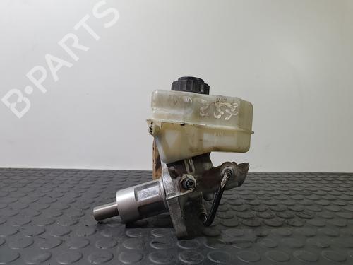 Used Brake master cylinder BMW 1 (E87) 118 d (143 hp) 20828190
