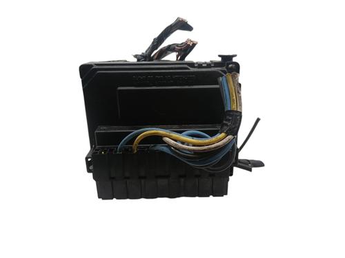 Fuse box PEUGEOT 407 (6D_) 2.0 HDi 135 (6DRHRH, 6DRHRE, 6DRHRG, 6DRHRJ) | BP36325420E1 - Image 3