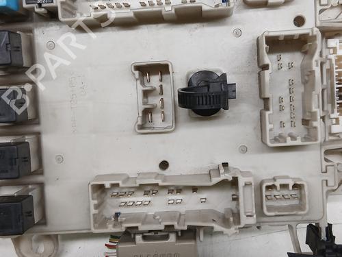 Fuse box TOYOTA RAV 4 II (_A2_) 2.0 4WD (ACA21, ACA20) | BP30551659E1