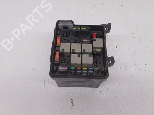 Zekeringkast SAAB 9-5 (YS3E) 2.0 t (150 hp) 28671007