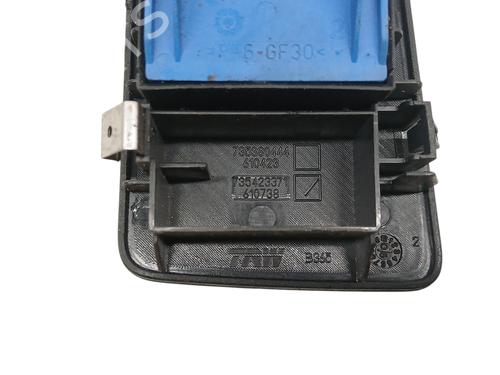 Left front window switch FIAT PUNTO EVO (199_) 1.3 D Multijet (199AXC1A, 199BXC1A, 199AXT1A, 199BXT1A) | BP33955169I27 - Image 3