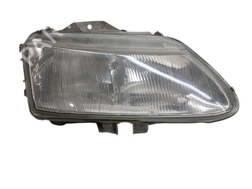 Used Right headlight Right headlight RENAULT ESPACE III (JE0_) 2.2 D (114 hp) 33677175 33677175