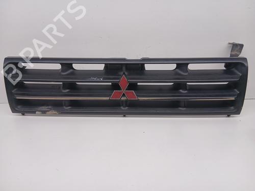 Used Air vent MITSUBISHI PAJERO II (V3_W, V2_W, V4_W, V5_W) 2.8 TD (V46W, V26W) (125 hp) 29595960