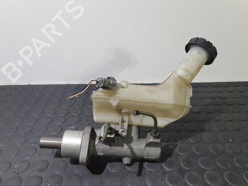 Used Brake master cylinder NISSAN MICRA III (K12) 1.2 16V (80 hp) 26895013