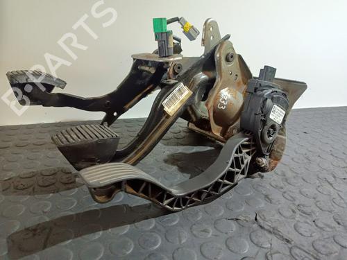 Pedal PEUGEOT 207 (WA_, WC_) [2006-2015]  32074089